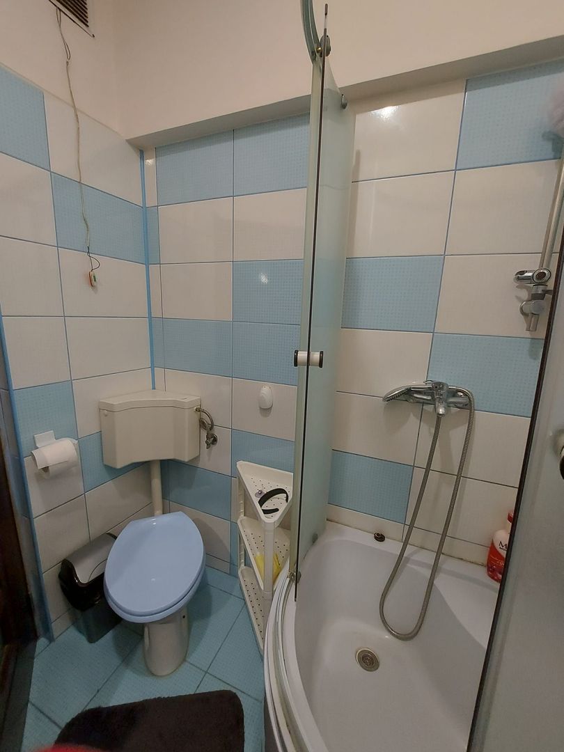 Stefan cel Mare, garsoniera cu centrala, boxa, bloc reabilitat, metrou - Poză 7