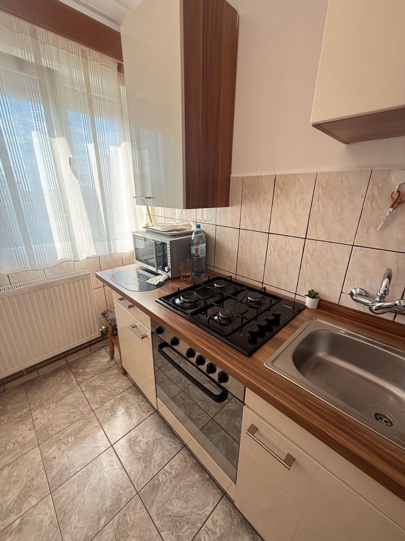 BRASADAS vinde ap 2 cam etaj 4/4 in Micro 15. - Poză 2