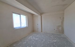 Apartament premium 3 camere 67 mp utili etaj 2 si parcare in Selimbar - Poză 8