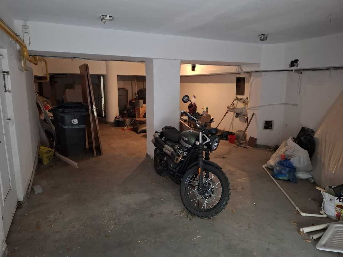 Vand Garaj Spati Comercia StradaStr Aurel Vlaicu vizavi de Dinamo 45mp - Poză 4