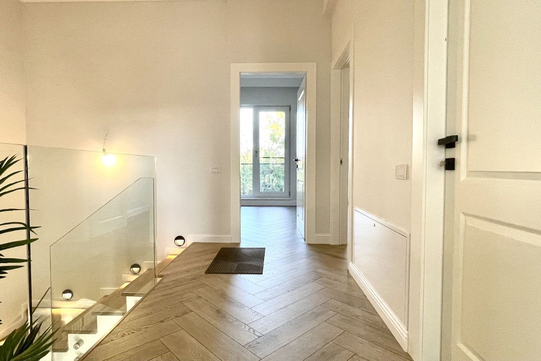 Vile de lux P+1 cu 5 camere și grădină, Corbeanca - Poză 11