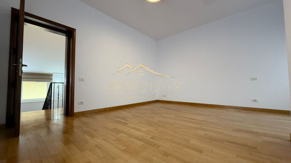 Vila moderna Corbeanca-spatiu, confort si intimitate - Poză 22