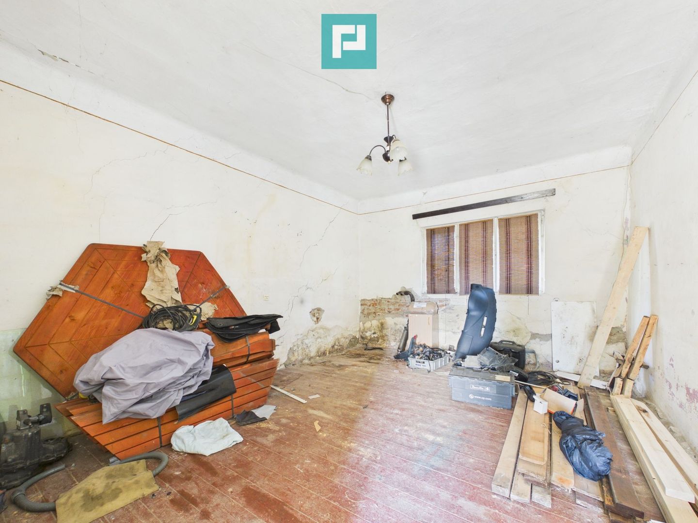 Casa de caramida de renovat,zona Tabacovici - Poză 7