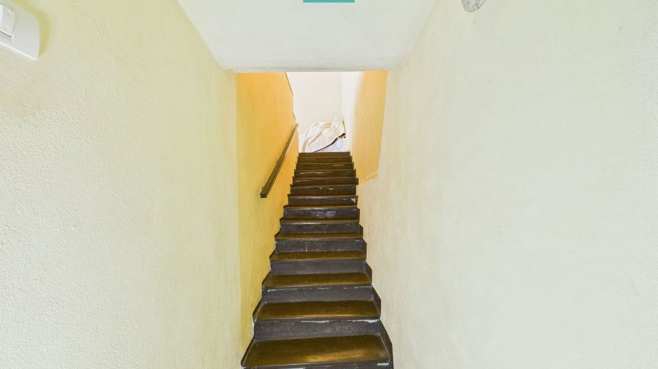 Casă cu 4 camere în zona Parneava - Poză 15