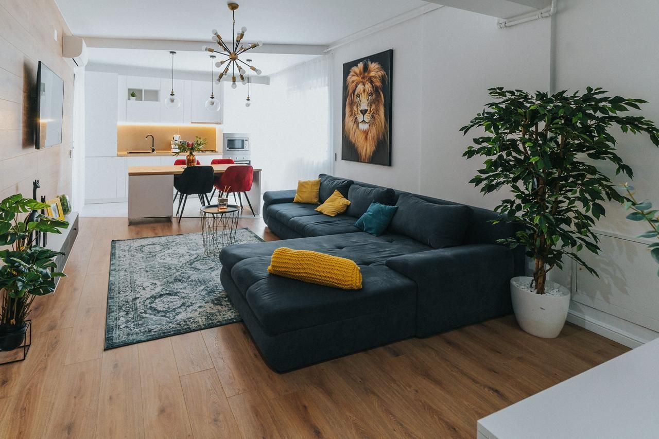 3 camere, ultracentral, Oradea. 205 000 E + TVA. Comision 0 - Poză 4