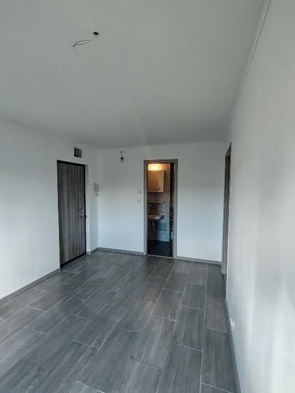 Vânzare Garsonieră 42 Mp Vitan Mall Complet Renovată Instalații Schimbate - Poză 6