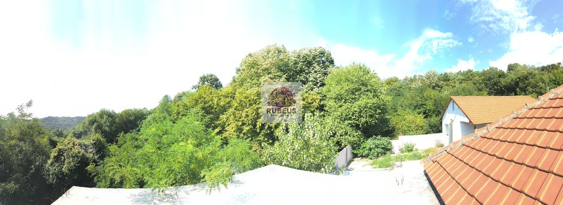 Refugiul la marginea pădurii in Orșova, pe malul Dunării - Poză 18