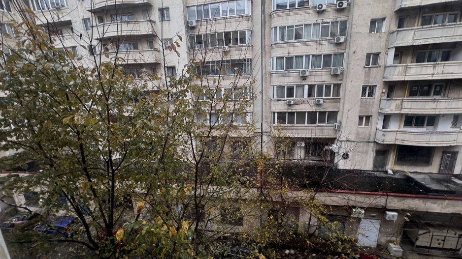 Apartament 4 Camere | Theodor D. Sperantia | 1992 | Decebal - Poză 11