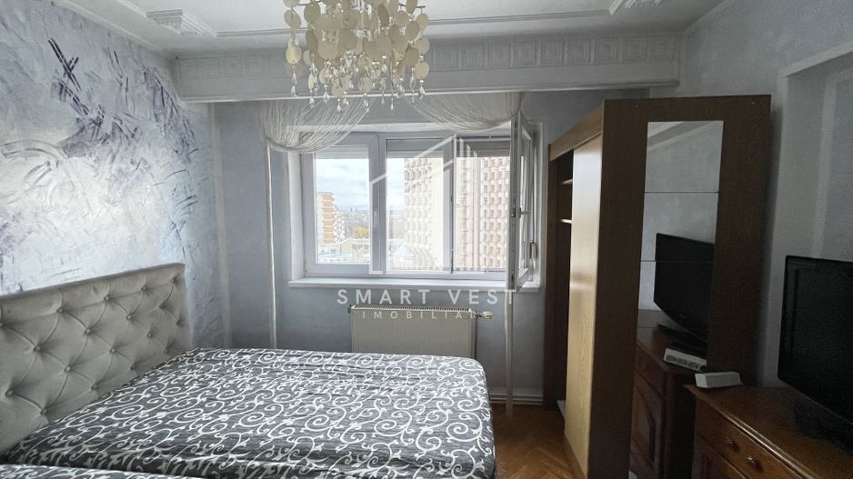 Inchiriere apartament 4 camere | Etaj 9 din 10 | Zona Centrala - Poză 3