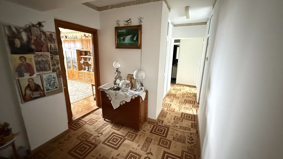 Ap 4 camere 90 mp+boxa+1 camera pe hol ultracentral b-dul Carol 1 - Poză 20