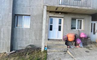 Casă cu 4 camere în Bogonos, Letcani - 80 mp construiți, teren 800 mp - Poză 1