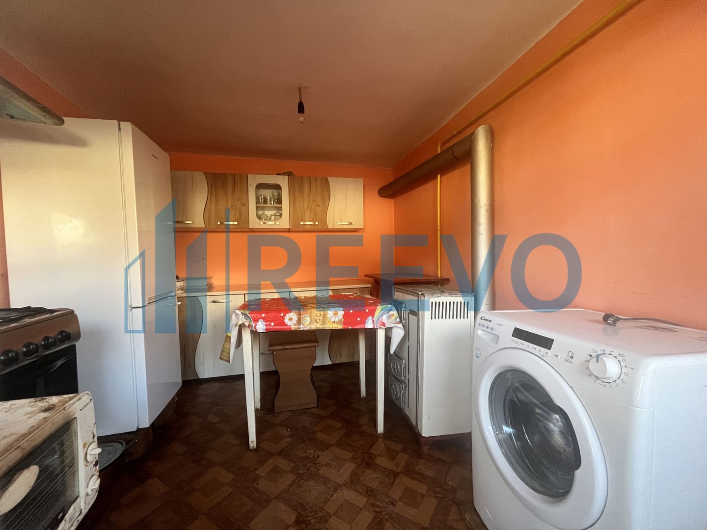 Casă de vânzare Buhuși, Str. Trotuș, Bacău - Poză 3