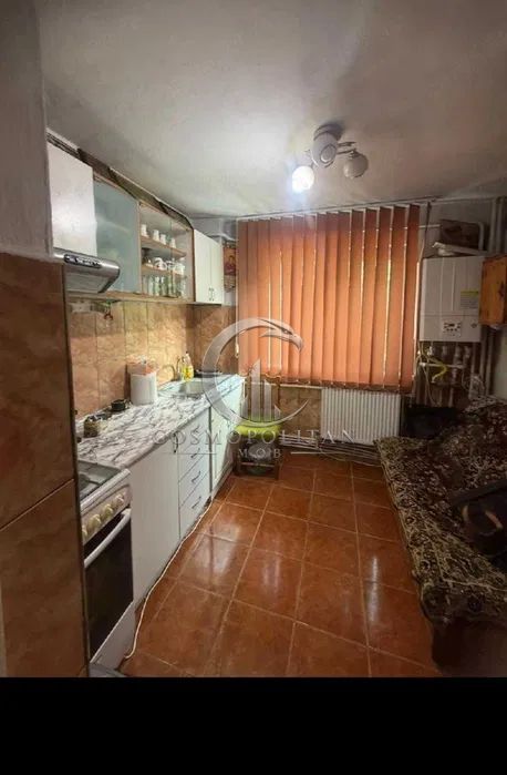 Apartament cu 3 camere ~ zona Micro 3 ~ etaj 1 din 4 ~ - Poză 6