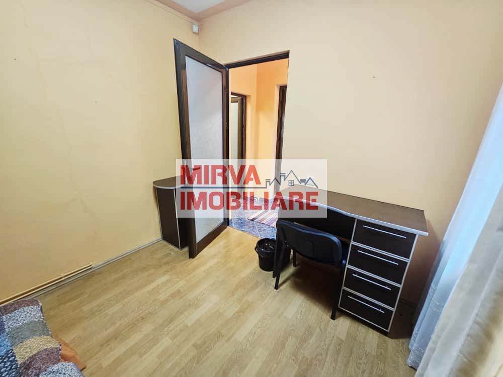 Casă 3 camere de închiriat, zona Centrală–ideală pentru salon/birouri - Poză 11