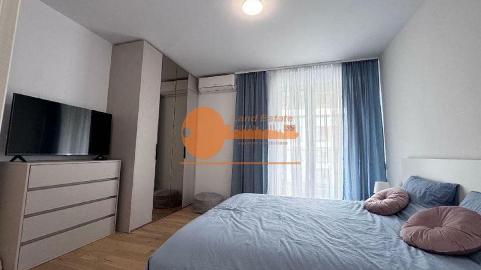 Apartament 3 camere cu terasă de 100 mp + loc de parcare – complet nou, mobilat și utilat - Poză 4