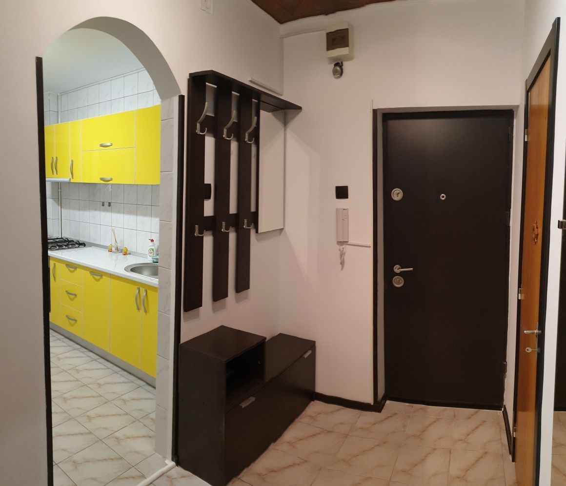 APARTAMENT LANGA PRIMARIA SECTORULUI 1 - Poză 3