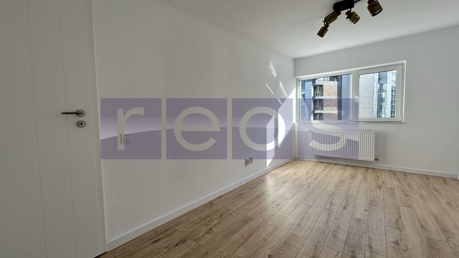 VANZARE TRIPLEX | PIATA VICTORIEI | 6 CAMERE |  244 mp UTILI | - Poză 8