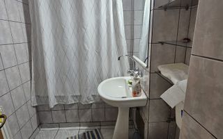 Apartament 3 camere, etaj 2, Zona Auchan Gavana - Poză 12
