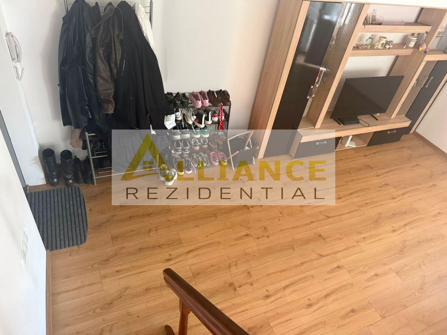 PIATA SUDULUI -APARTAMENT 3 CAMERE - Poză 14