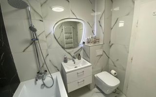 Casa renovata 250 mp utili si teren 935 mp in zona centrala Cisnadie - Poză 9