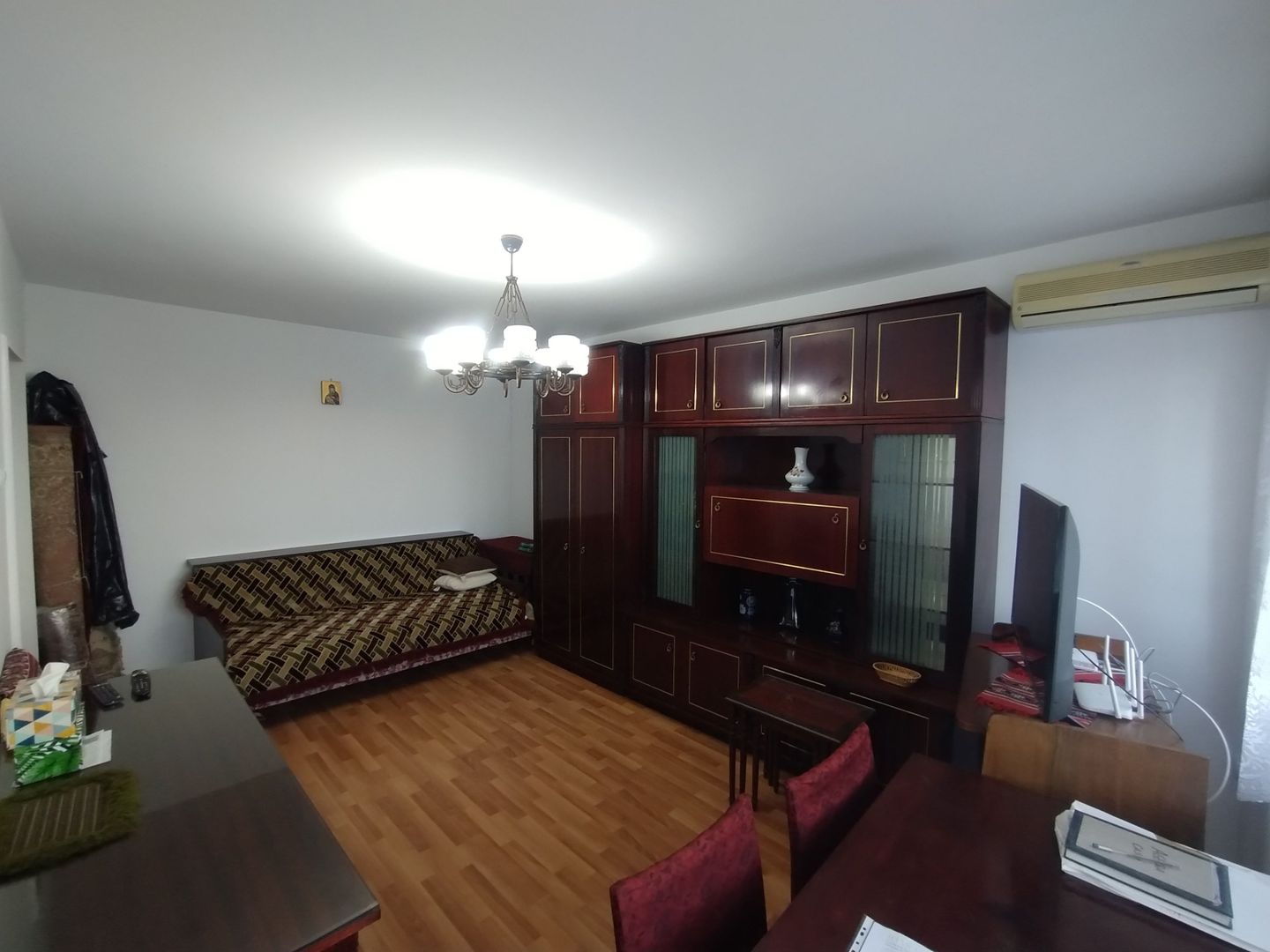 Apartament  3 camere  Soseaua Pantelimon - Poză 1
