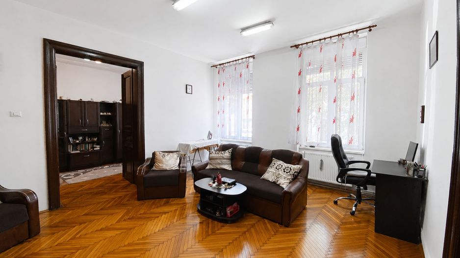 COMISION 0, Apartament 120mp, Parter Inalt, Imobil Istoric, Elisabetin - Poză 3