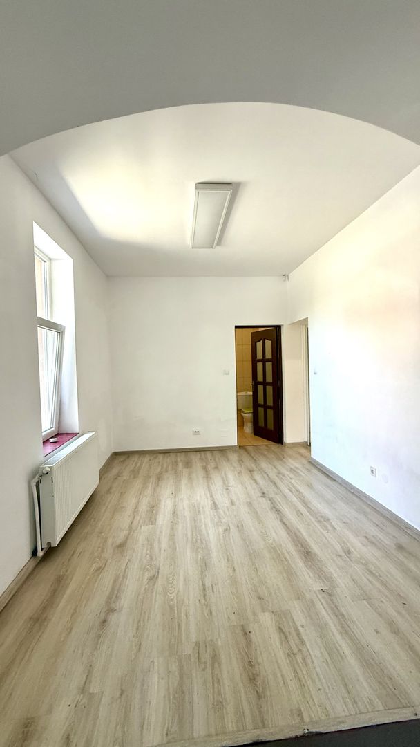 IMOBIL CU MULTIPLE DESTINATII - Poză 2