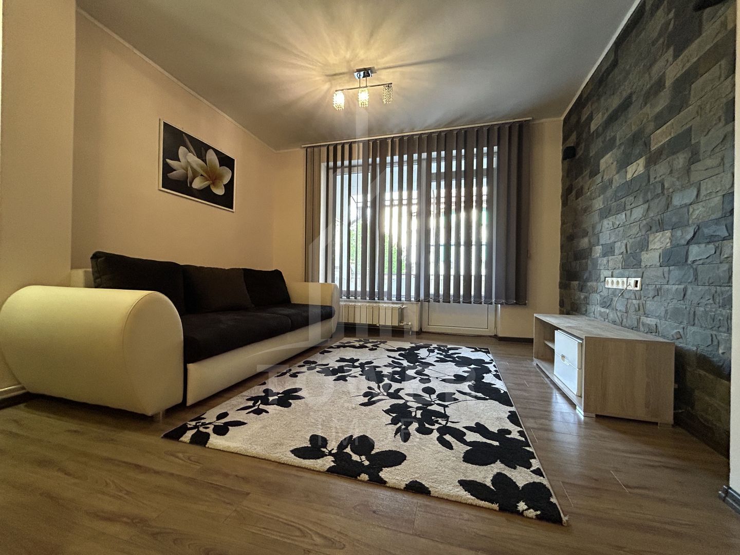 APARTAMENT 3 CAMERE DE ÎNCHIRIAT CU 2 LOCURI DE PARCARE ȘI 2 TERASE - Poză 4