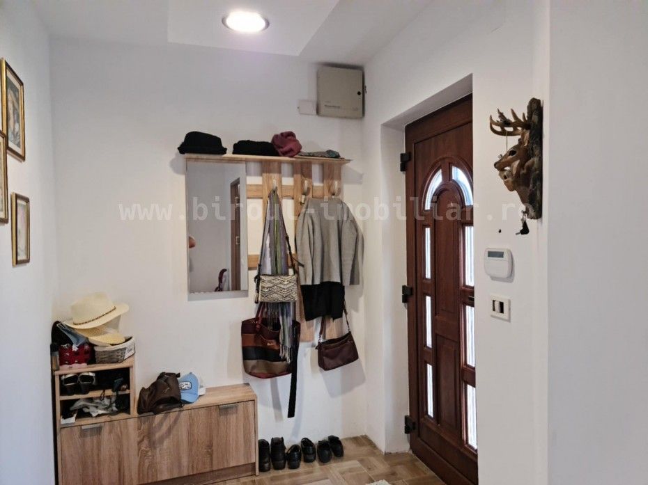 Vilă S+P+M+Pod – Cumpăna Zonă liniștită - Poză 3