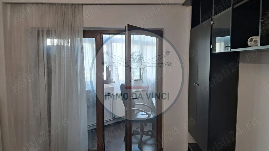 Închiriez apartament 3 camere zona Mărăști - Poză 2