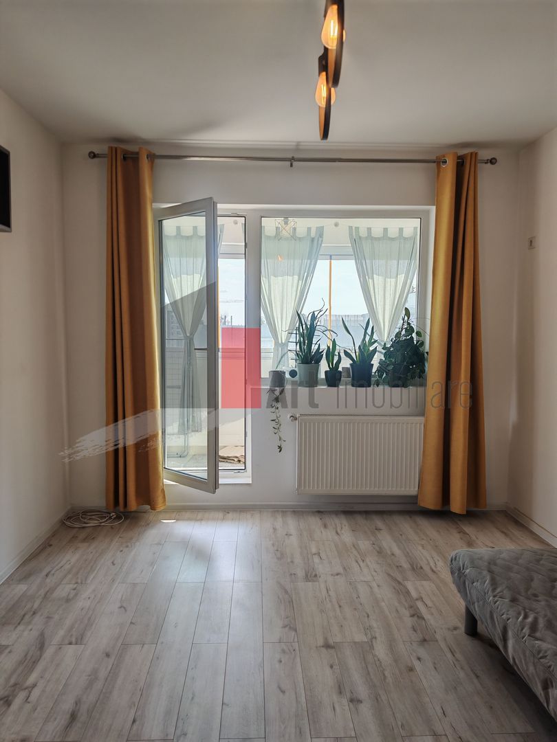 Apartament cu doua camere de vanzare -Pacii-cu centrala-mobilat si utilat - Poză 1