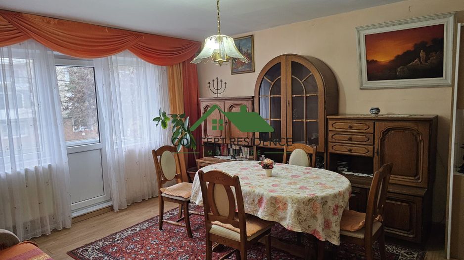 Apartament 4 camere, etaj 1, garaj – Str. Victoriei zona sc. nr. 4 - Poză 1