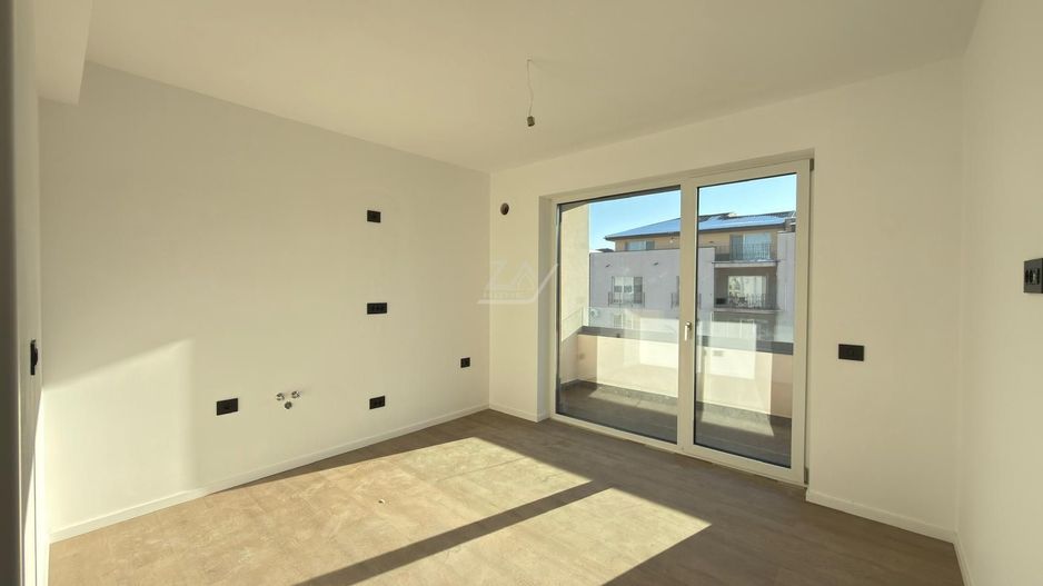 Ap pe 2 niveluri. Decomandat. 2 locuri de parcare. - Poză 5