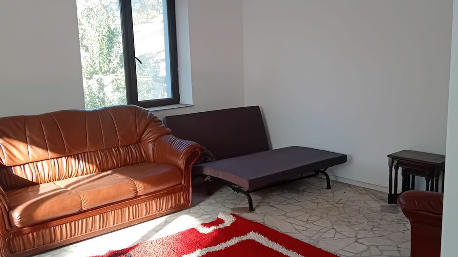 De vânzare – Casă D+P+2E+M în zona ultracentrală ideala pentru afacerea ta! - Poză 12