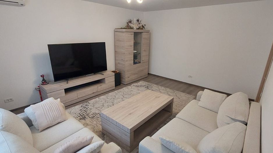 Bd. Unirii, 3 camere, 2 bai, centrala termica, parcare, lux - Poză 16