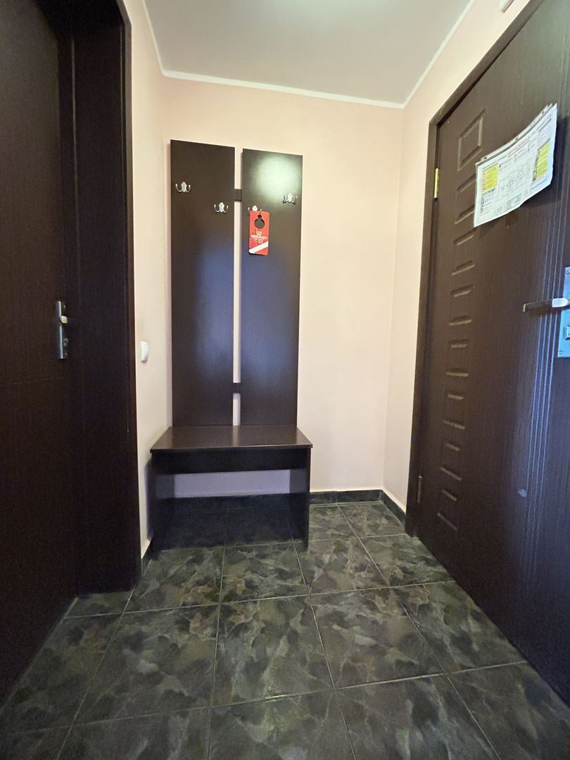 Hotel Austin D+P+3E de inchiriat - ideal birouri/clinica/scoala soferi - Poză 15