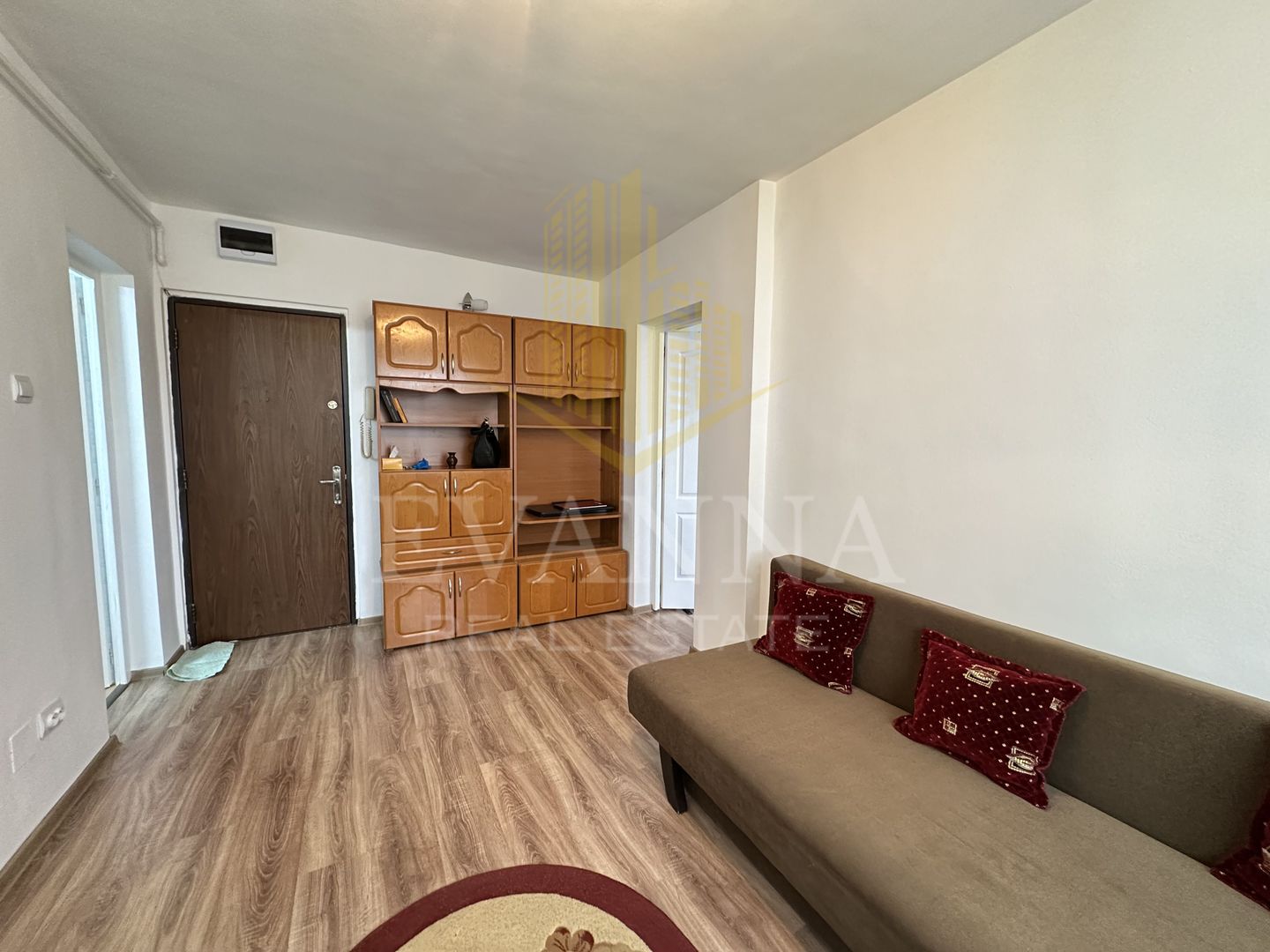 2 camere de închiriat ULTRACENTRAL - Poză 3