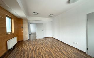 Spatiu de birouri I 186 mpu I Etajul 1 I Zona Sub arini - Poză 7