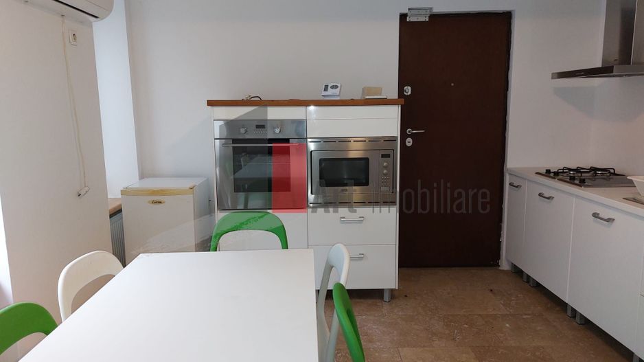 Spatiul "ERAIKINA" in imobil vechi de birouri, cu rezonanta istorica - Poză 9