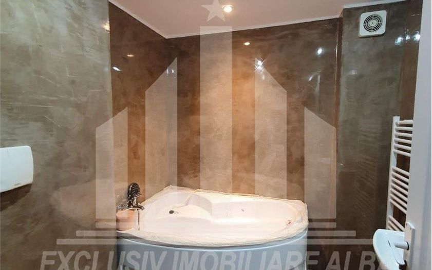 Apartament 2 camere decomandate | 48 mp | Renovat | Cetate - Poză 4