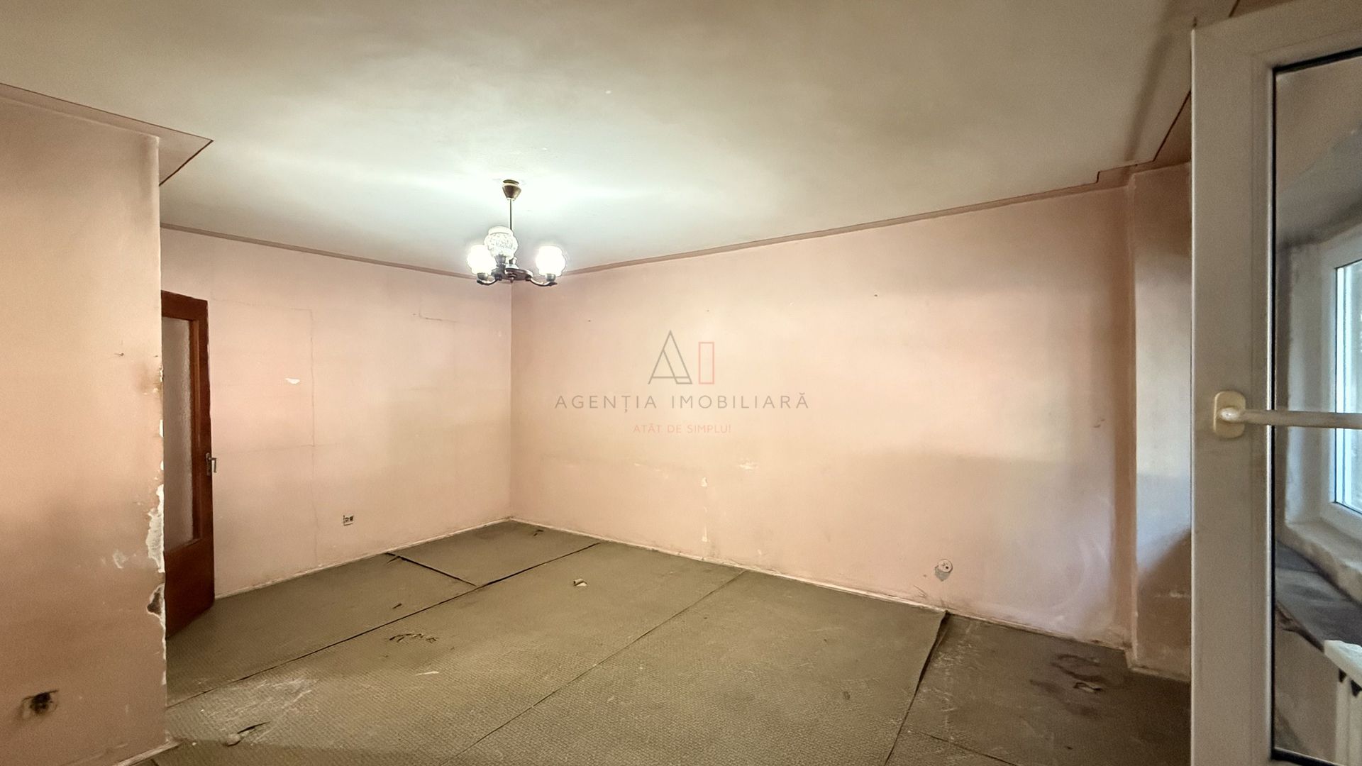 Garsoniera langa Parcul Sebastian | De Renovat - Poză 1