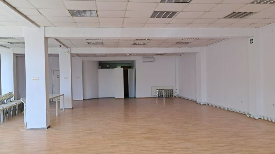 Inchiriere spatiu comercial-sala diverse Centru Pitesti - Poză 13