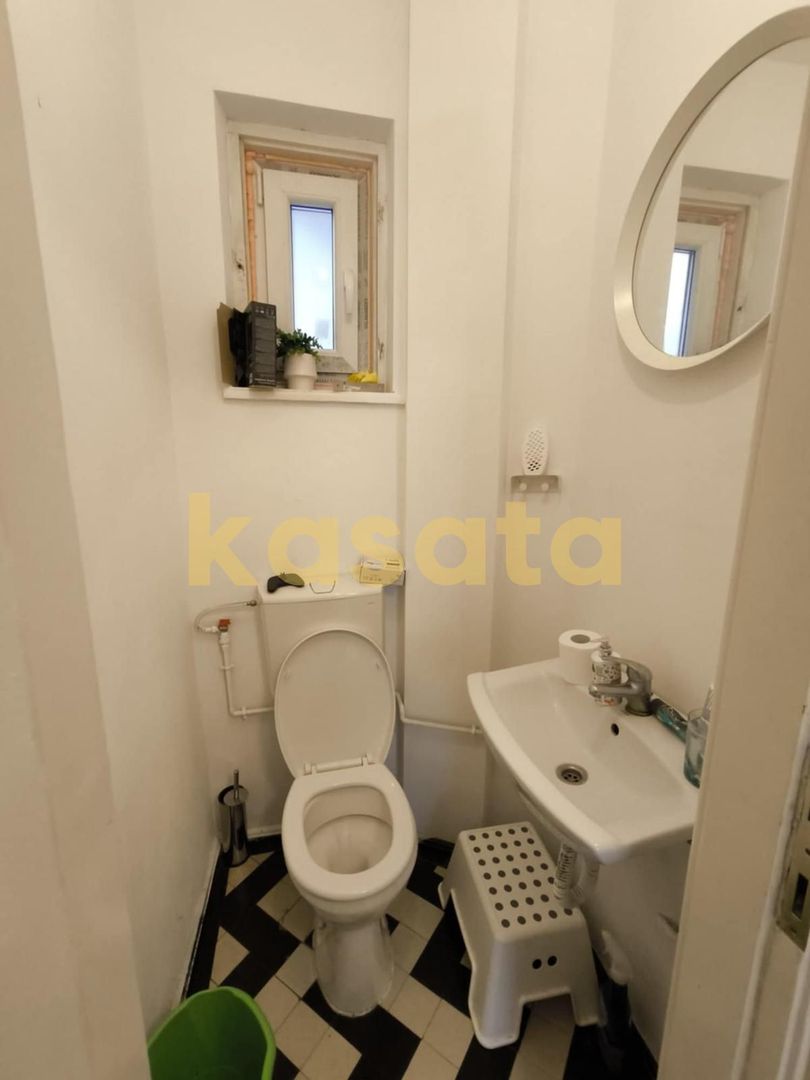 Apartament spațios de 3 camere în Sector 2 – confort și acces rapid! - Poză 18