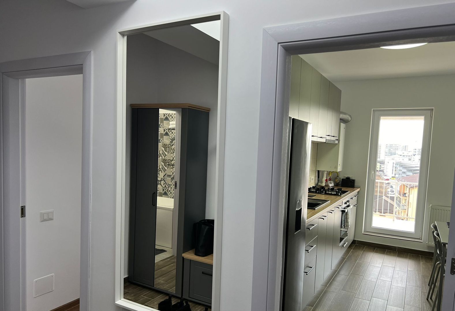 Apartament 2 camere cu terasă, parcare subterană, mobilat complet - Poză 15