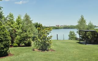 Smart-Home nZEB spectaculoasa Bucuresti Sector 1 cu deschidere lac -teren 2000mp - Poză 14