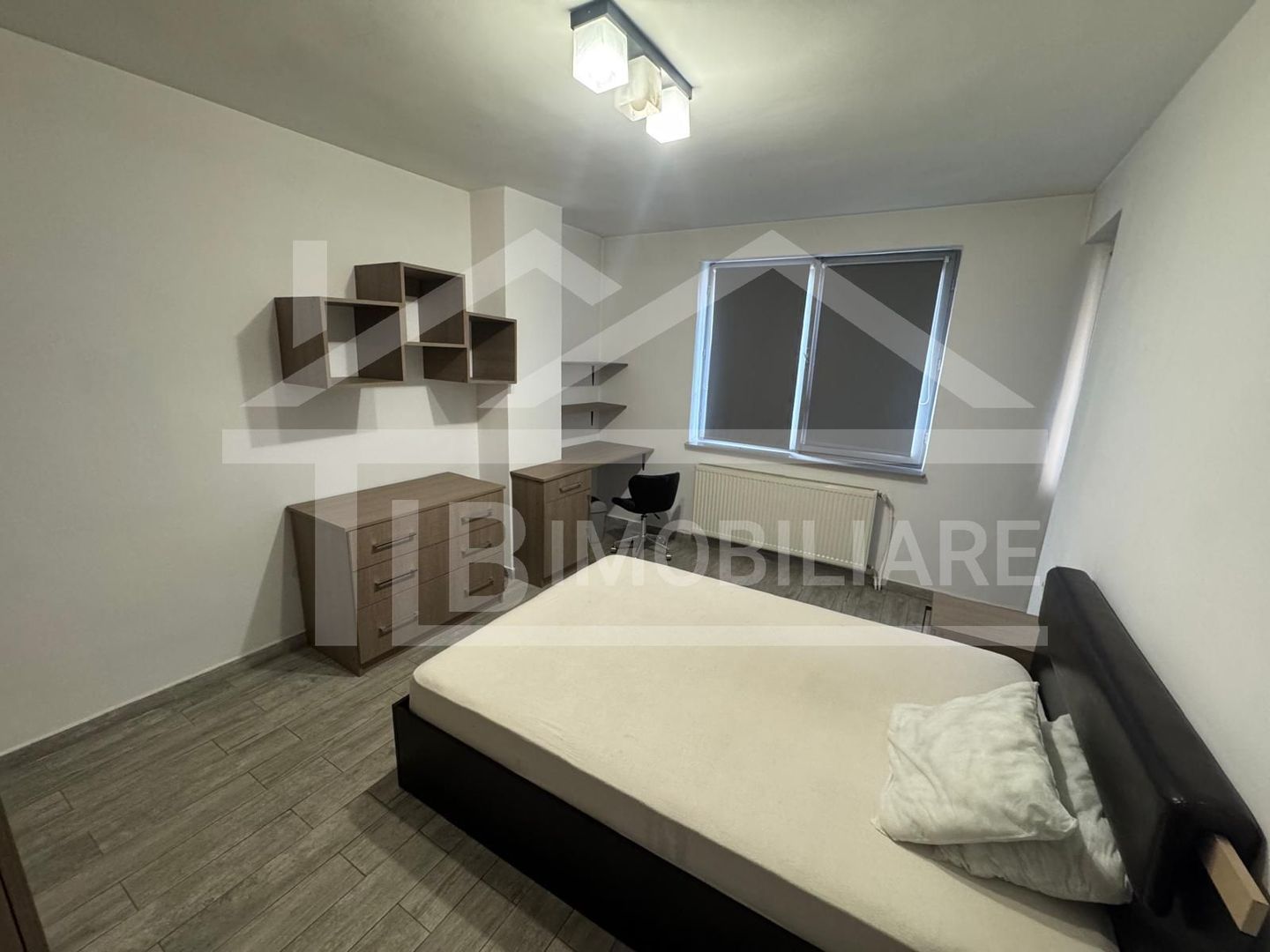 Apartament de 3 camere, decomandat, modern, 70mp, Zona UMFST - Poză 6