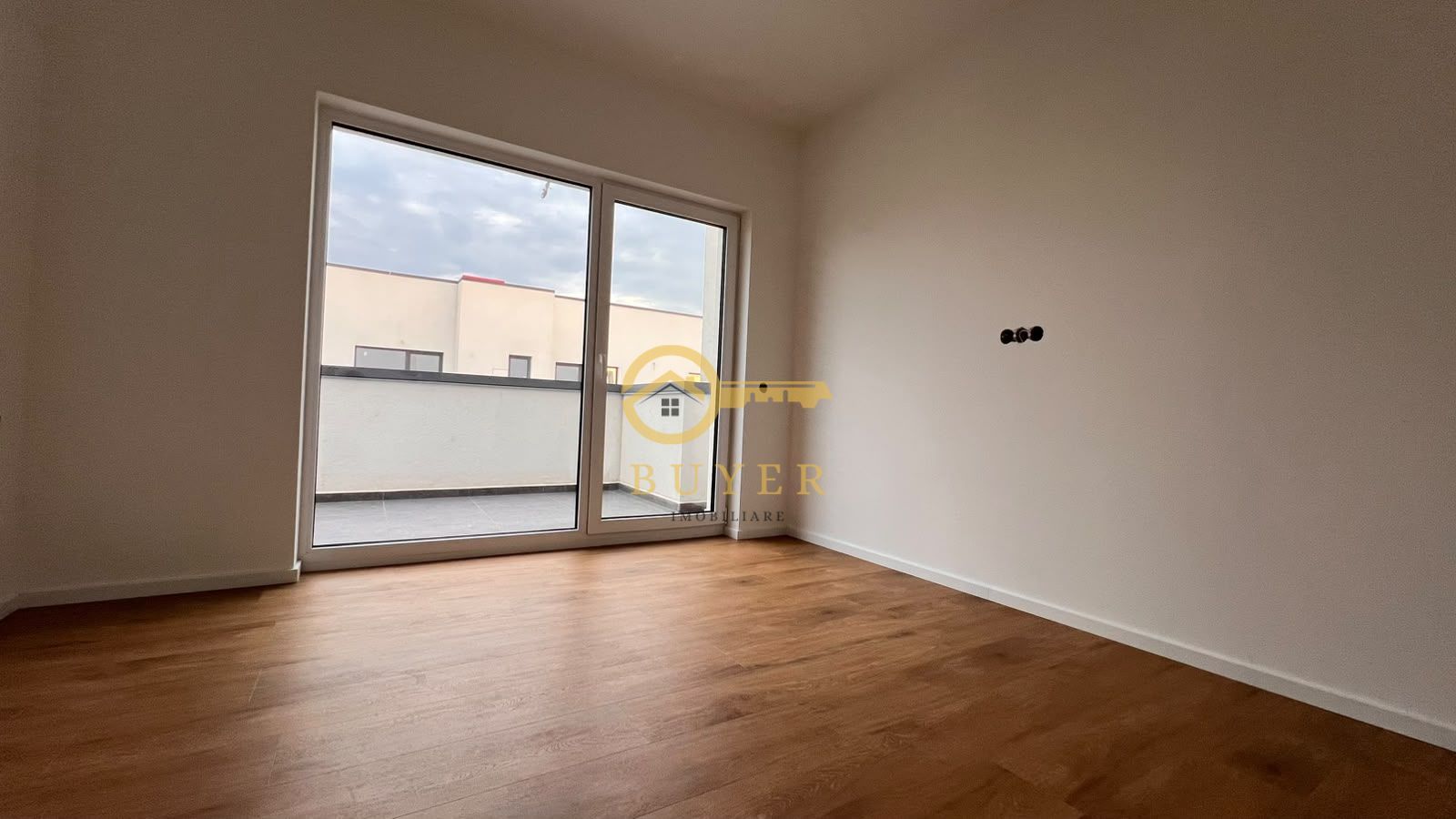 Apartament cu 3 cam la Etajul 1-2 balcoane, finisat la CHEIE - Poză 3