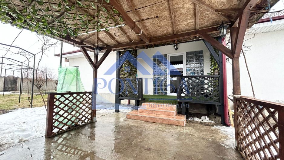 Casa moderna de vanzare in Fantanele - Poză 15