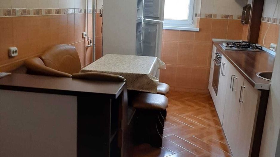 2 camere, etaj 8/9, bloc izolat, balcon, AC, Mega Image la parter - Poză 6