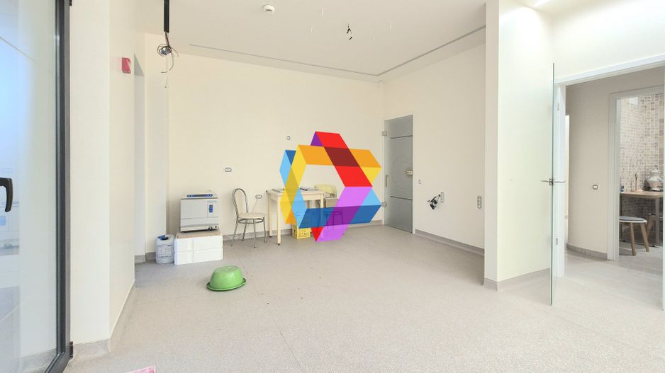 Clinica medicala finisaje premium - 196 mp - Poză 5